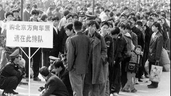 上汽乘用新能源车5月售10246辆 荣威占92%_豪门国际官网